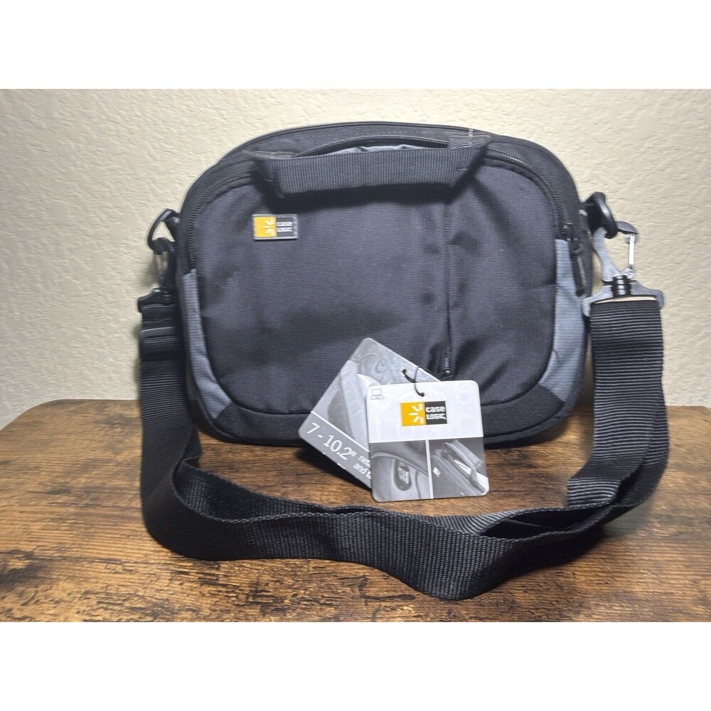 Case Logic VNA-210 | Black Nylon Case for 7-10.2 Tablet Netbook (Shoulder Strap)